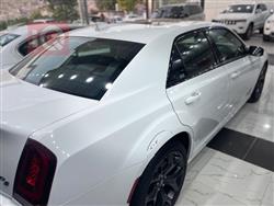 كرايسلر 300
